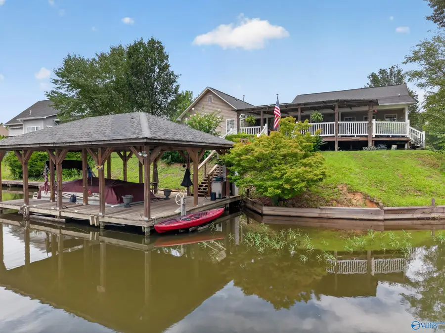 213 Camden Cove, Gadsden, AL 35903 - #2
