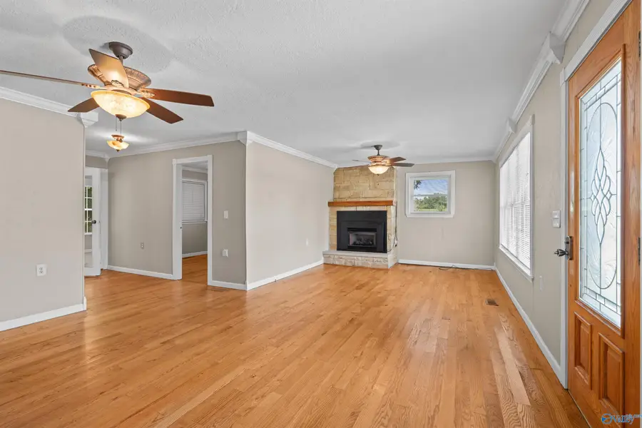 938 County Road 215, Rainsville, AL 35986 - #2