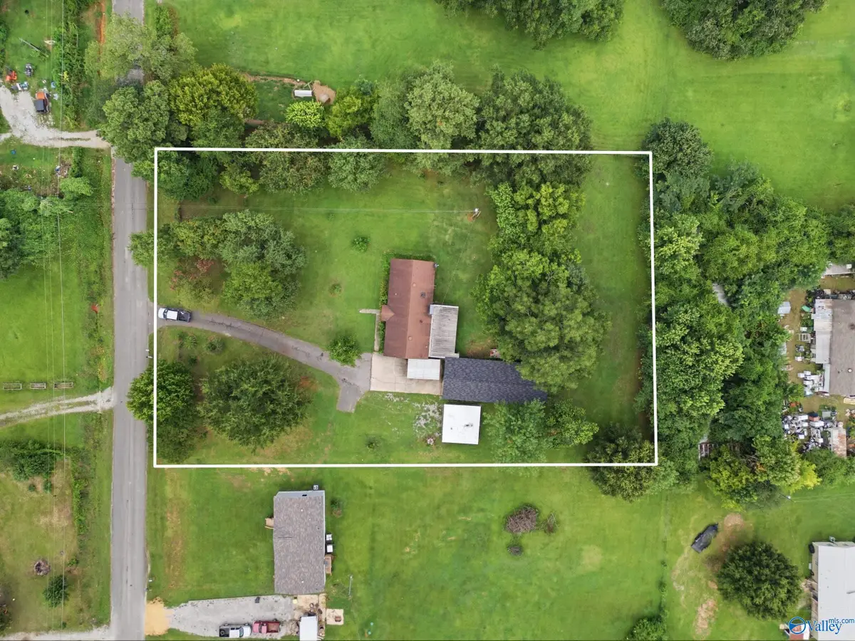 816 County Road 368, Trinity, AL 35673 - #1