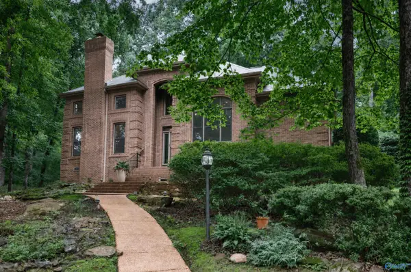 1273 Becket Drive Se, Huntsville, AL 35801