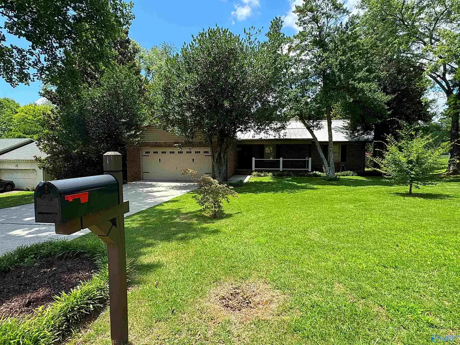 817 Crestview Drive, Madison, AL 35758 - #3