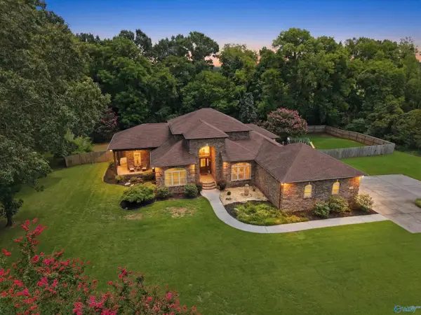 366 Forest Home Drive, Trinity, AL 35673