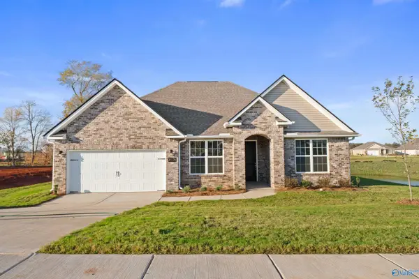 29339 Crawfish Drive, Harvest, AL 35749