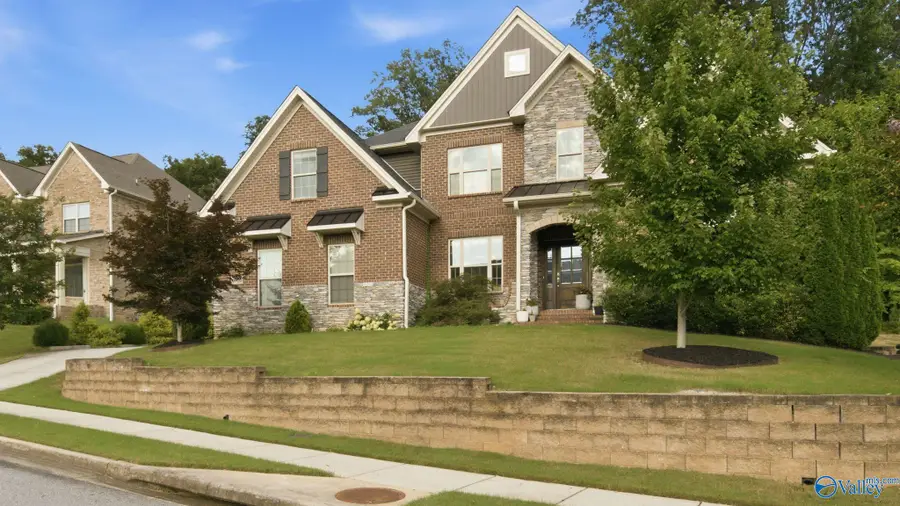6906 Ridge Pointe Drive Se, Owens Cross Roads, AL 35763 - #2