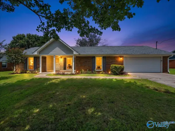 215 Saddle Rock Court, Harvest, AL 35749
