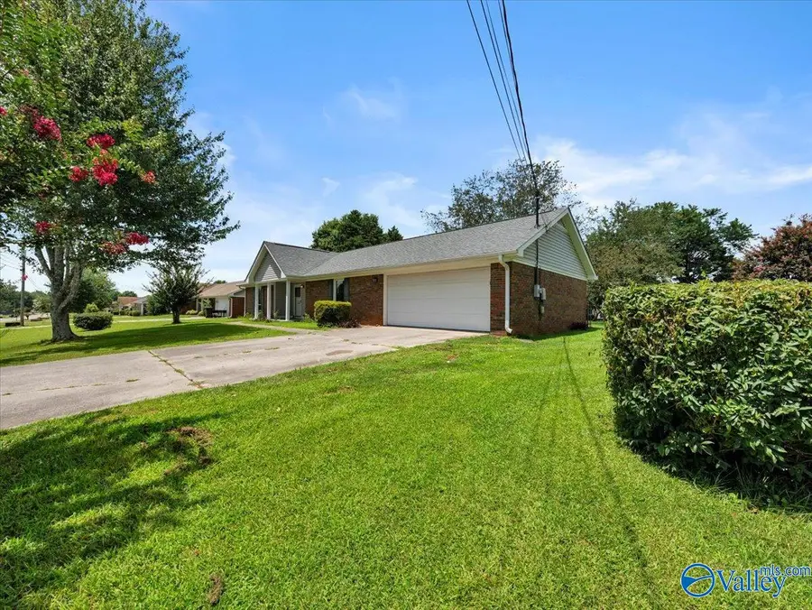 215 Saddle Rock Court, Harvest, AL 35749 - #3