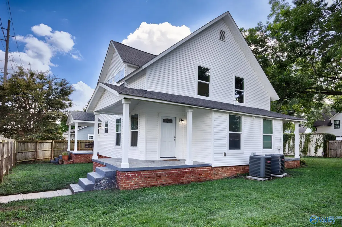 3616 Triana Blvd Sw, Huntsville, AL 35805 - #1