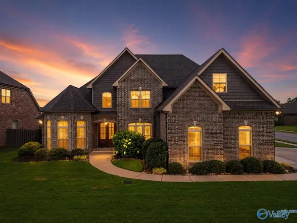 17429 Lochaber Drive, Athens, AL 35613