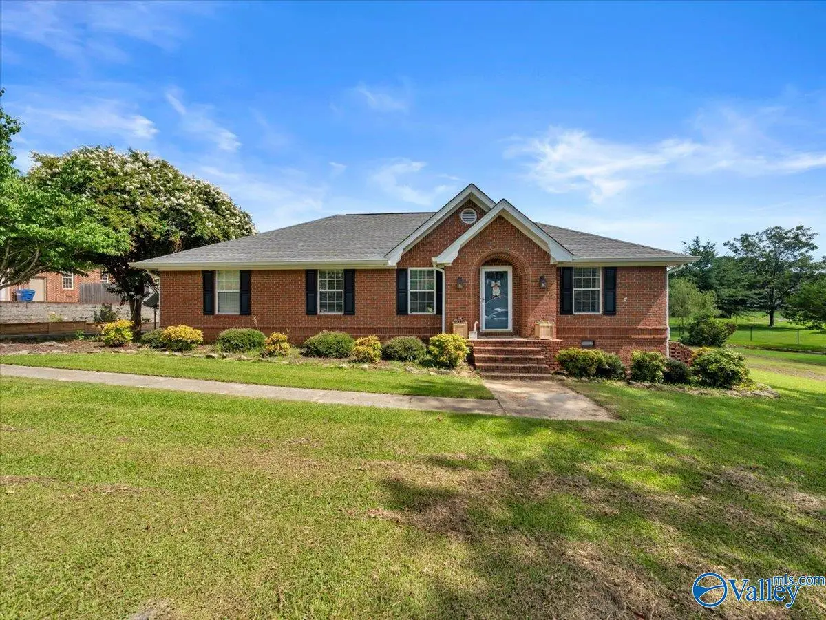 612 Powell Blvd, Albertville, AL 35950 - #1
