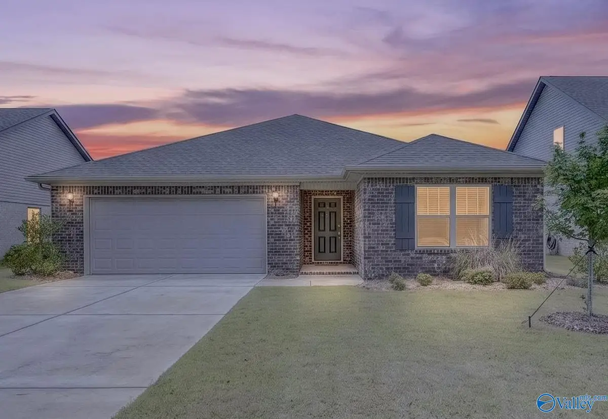 102 Waltrip Drive, Owens Cross Roads, AL 35763 - #1
