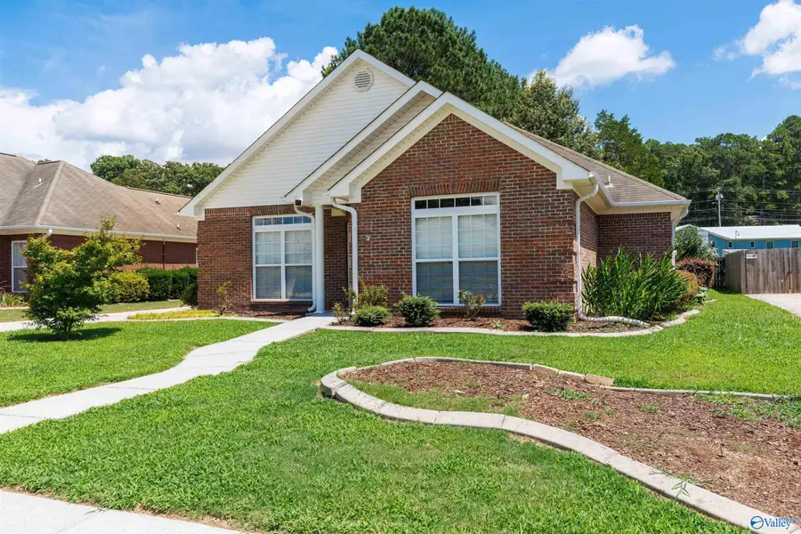 46 Grandwood Lane, Scottsboro, AL 35769 - #2