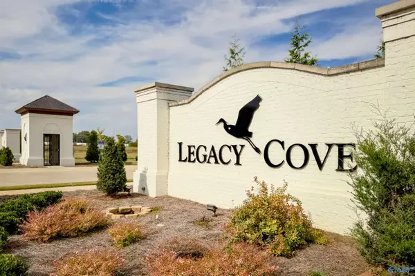 Lot 20 Legacy Cove, Decatur, AL 35601