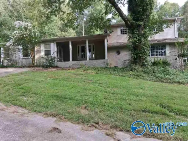 450 Kent Dairy Road, Maylene, AL 35114
