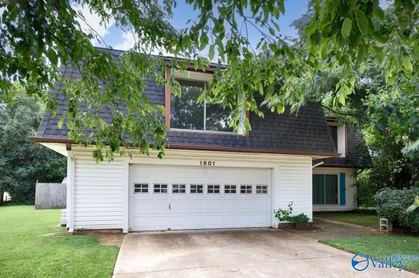 1901 Waxleaf Green Se, Huntsville, AL 35803