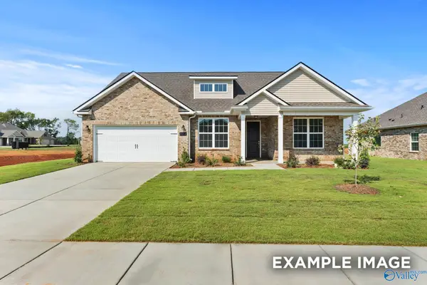 208 Slade Thomas Drive, Meridianville, AL 35759