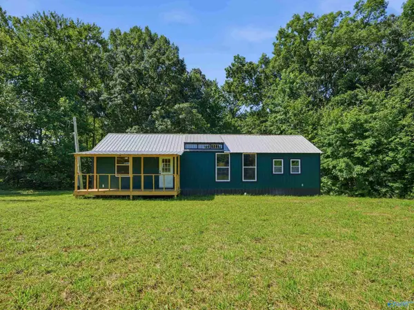 25021 Alabama Highway 79, Scottsboro, AL 35768