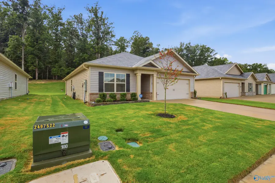 266 Ashland Drive Sw, Hanceville, AL 35077 - #2