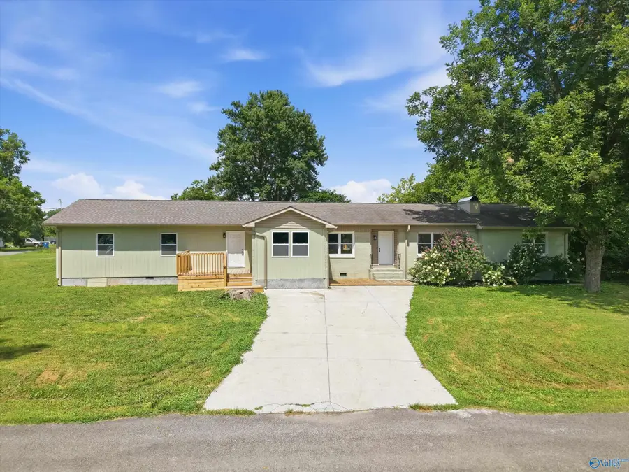 42 1st Avenue E, Grant, AL 35747 - #2