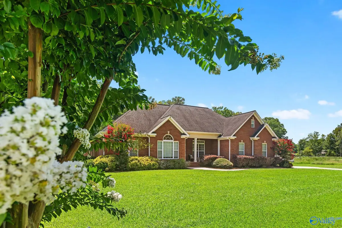 92 Garmon Road, Gadsden, AL 35901 - #1