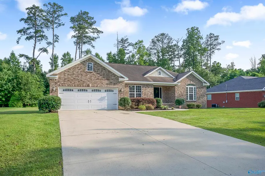 654 Pine Haven Road, Gadsden, AL 35901 - #2