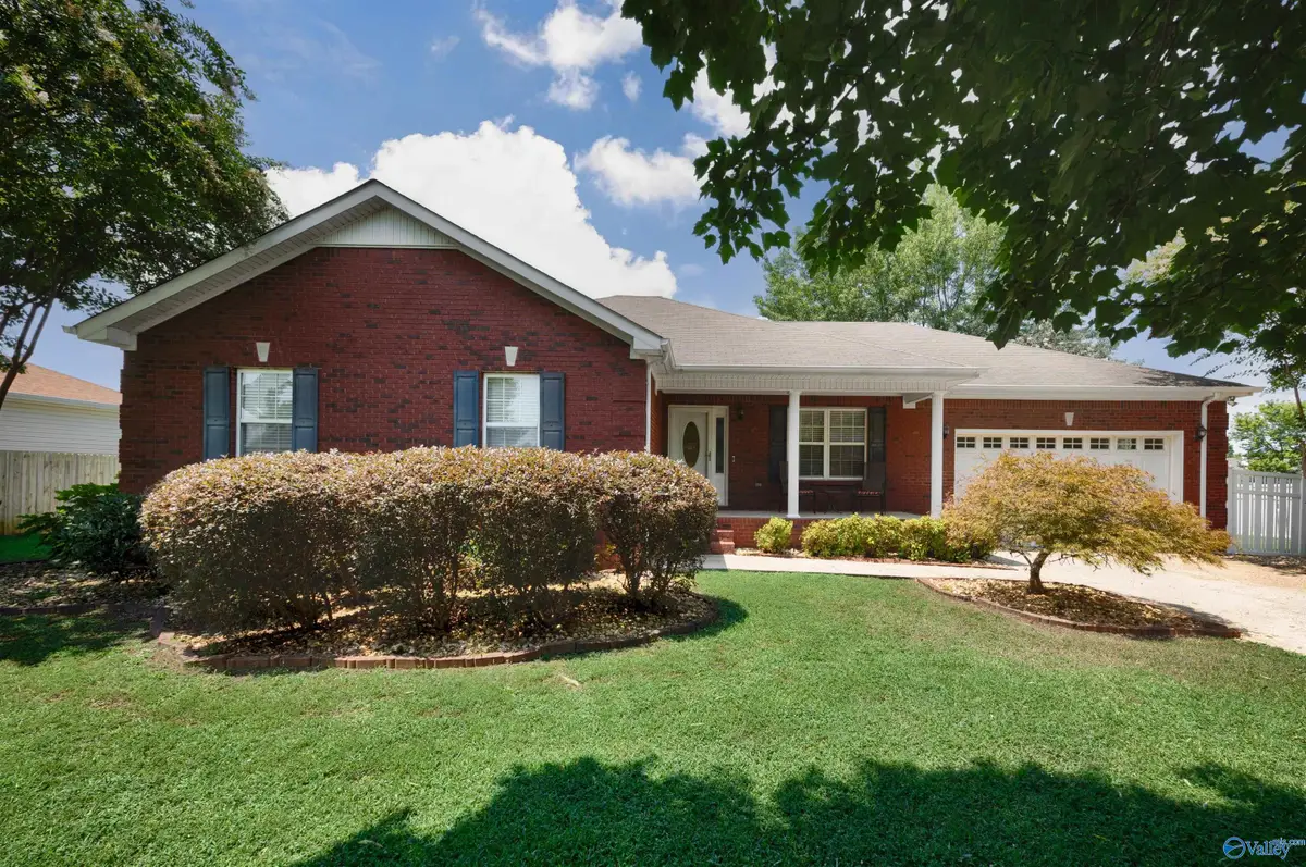 1702 Bellview Drive, Athens, AL 35611 - #1
