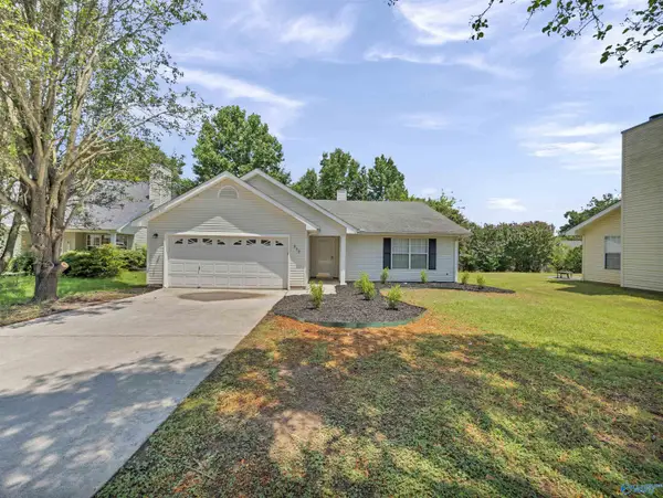 212 Sandy Wood Court, Madison, AL 35758