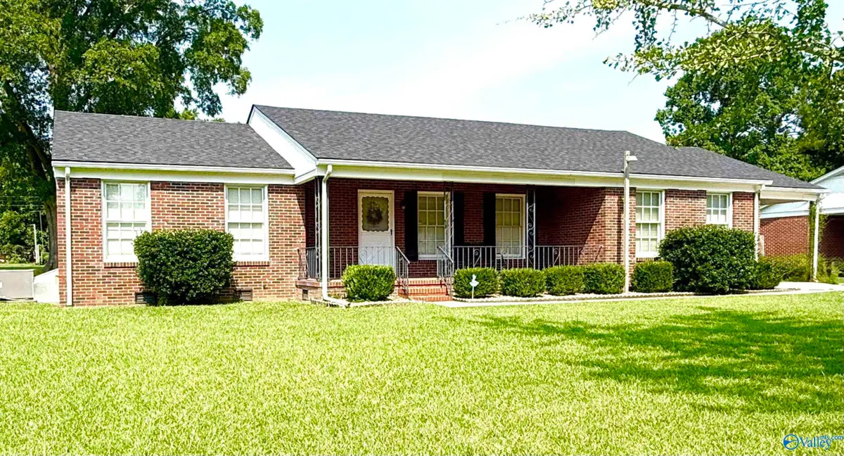 1723 Dianne Street Sw, Decatur, AL 35601 - #1