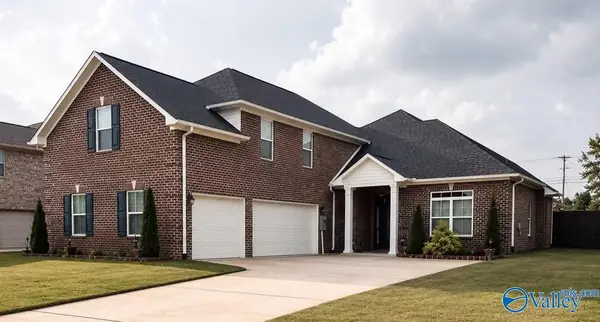 17050 Stonegate Drive, Athens, AL 35613