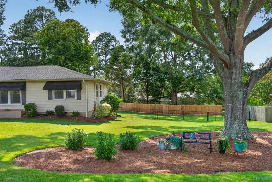 105 Country Club Drive, Gadsden, AL 35901 - #3