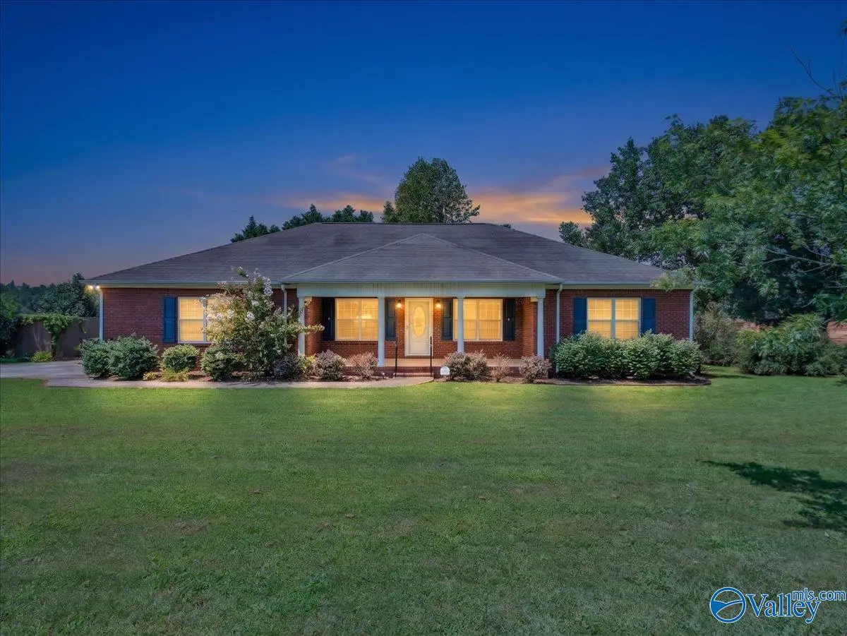 1008 Cimarron Drive, Scottsboro, AL 35769 - #1