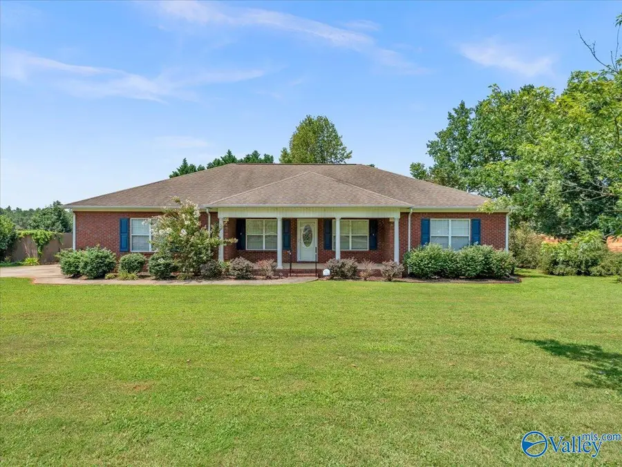 1008 Cimarron Drive, Scottsboro, AL 35769 - #2