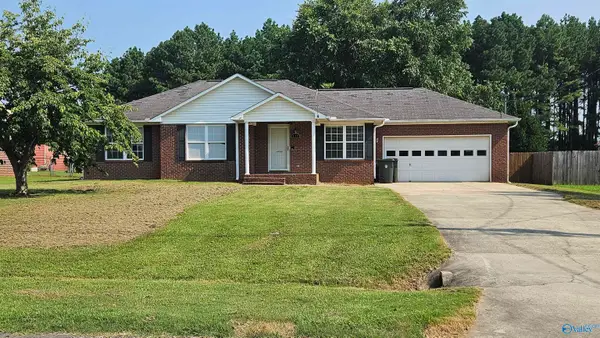 119 Elkwood Road, Hazel Green, AL 35750
