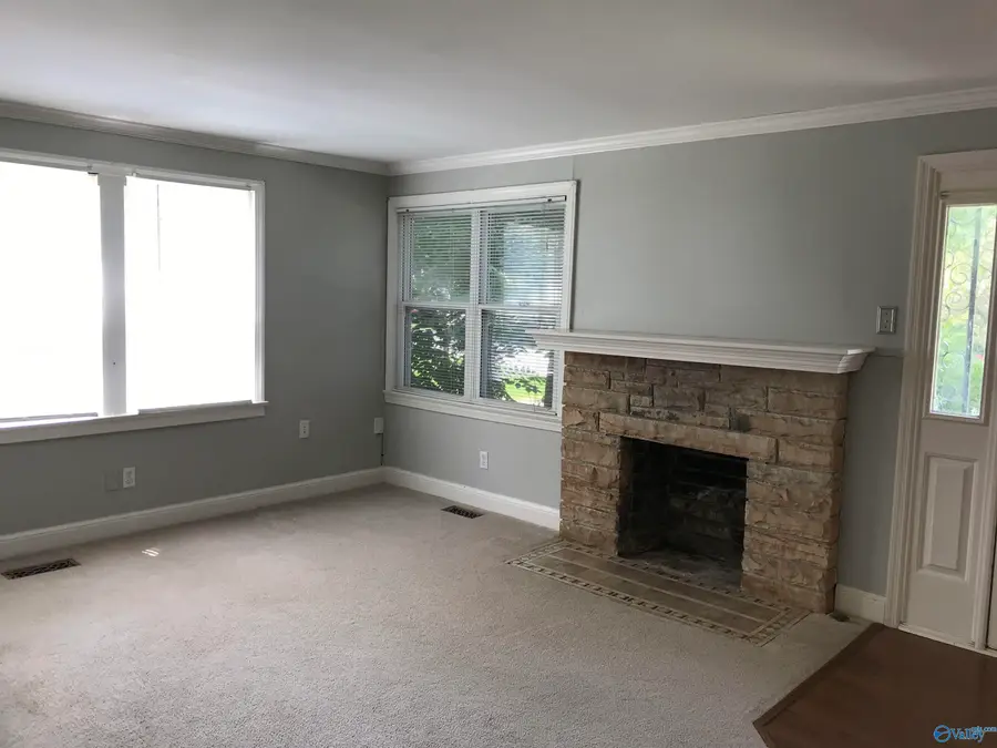 1917 Lookout Street, Gadsden, AL 35904 - #2