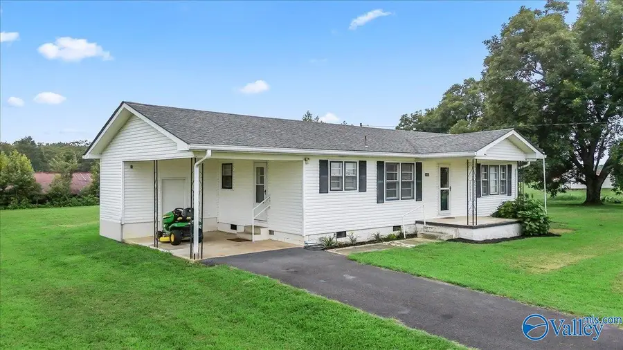6467 County Road 843, Dawson, AL 35963 - #2