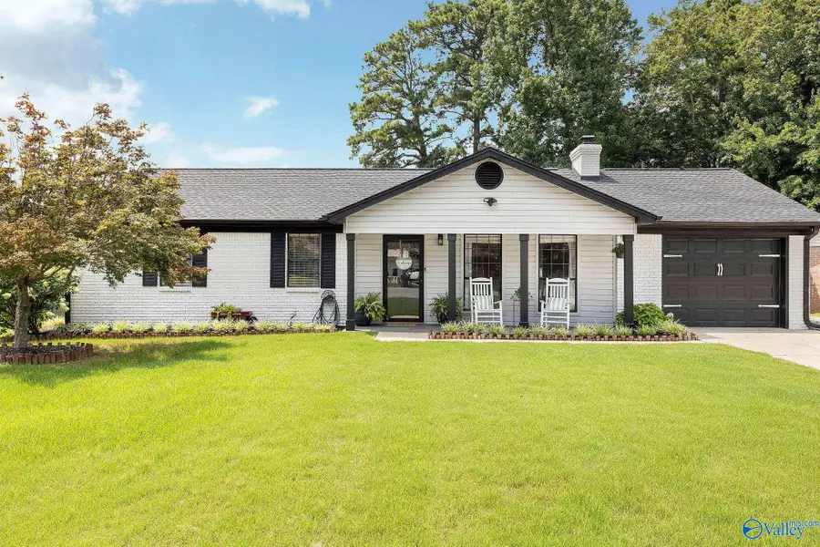 1815 Chandler Court Sw, Decatur, AL 35603 - #2