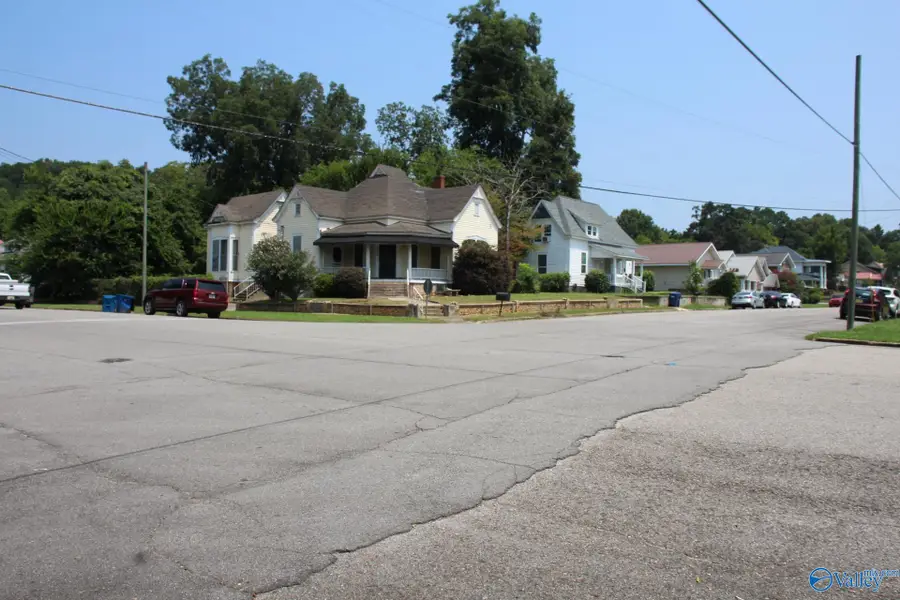 502 NW 5th Street, Attalla, AL 35954 - #2