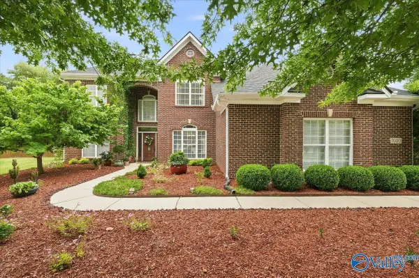 7000 Greystone Lane Se, Owens Cross Roads, AL 35763