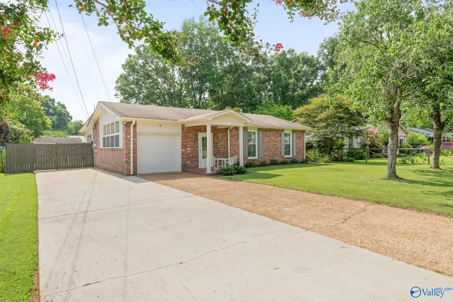 11020 Crestfield Drive Se, Huntsville, AL 35803 - #2
