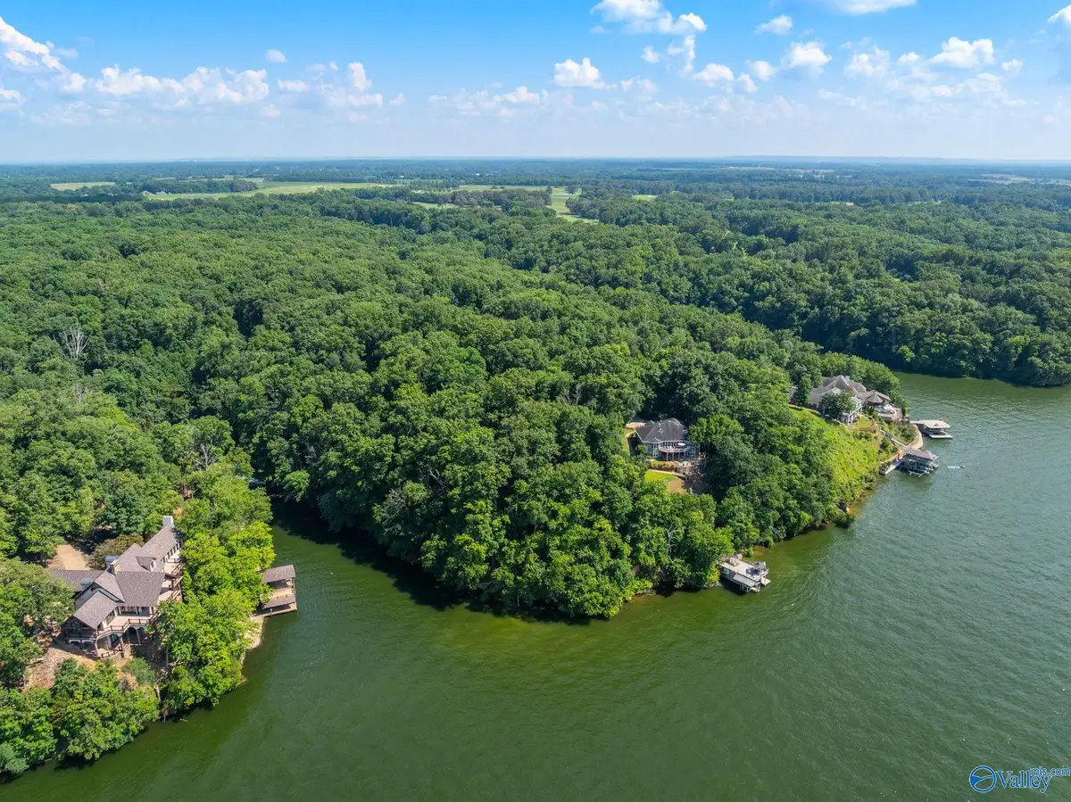 Lot 32 Wilson Lake Drive, Muscle Shoals, AL 35661 - #1