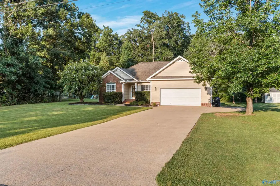 103 Hiawatha Place, Rainbow City, AL 35906 - #2
