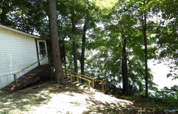 10918 Country Corner Road, Athens, AL 35614