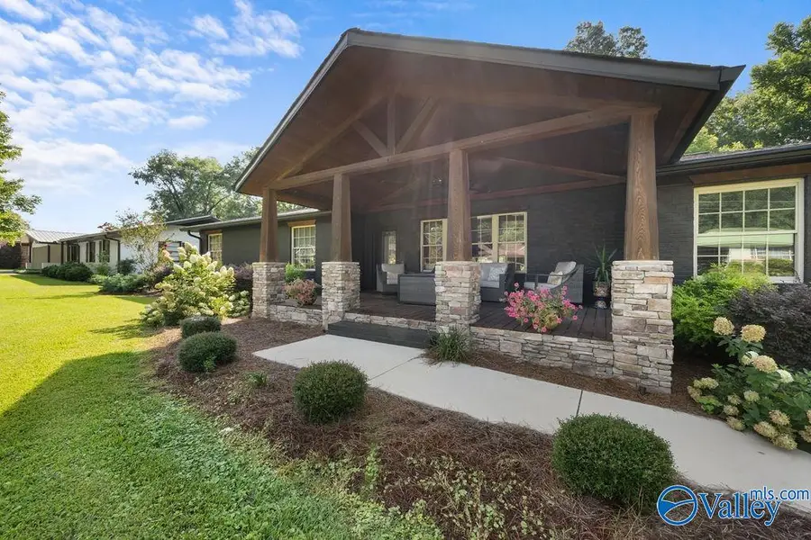 213 Tabor Road, Gadsden, AL 35904 - #3