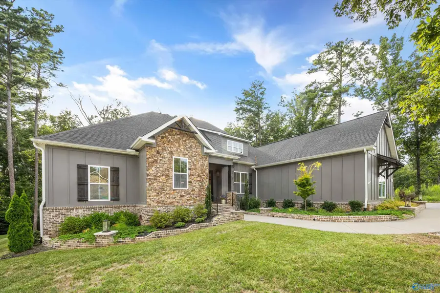 40 Ridge Bluff Circle, Huntsville, AL 35803 - #3