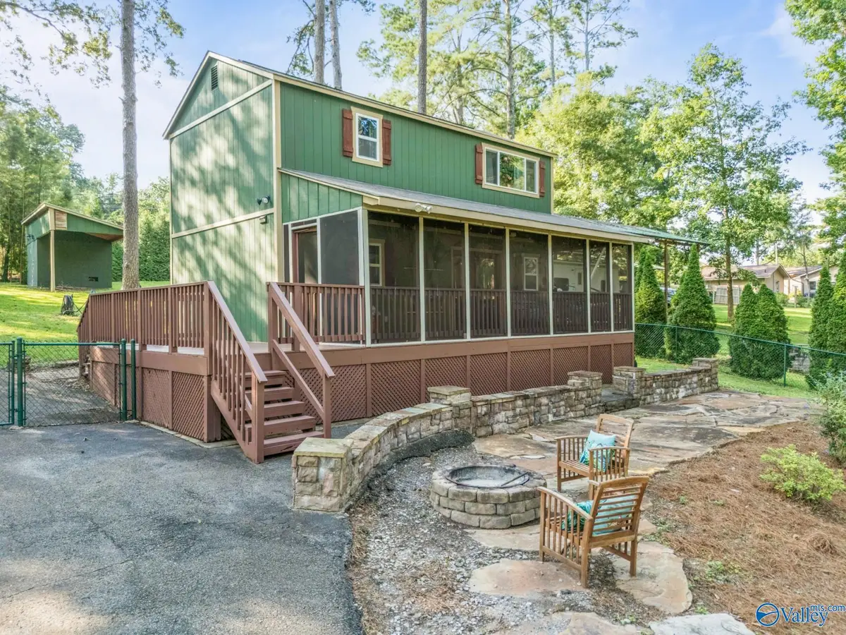 3612 Scottsboro Hwy, Scottsboro, AL 35769 - #1