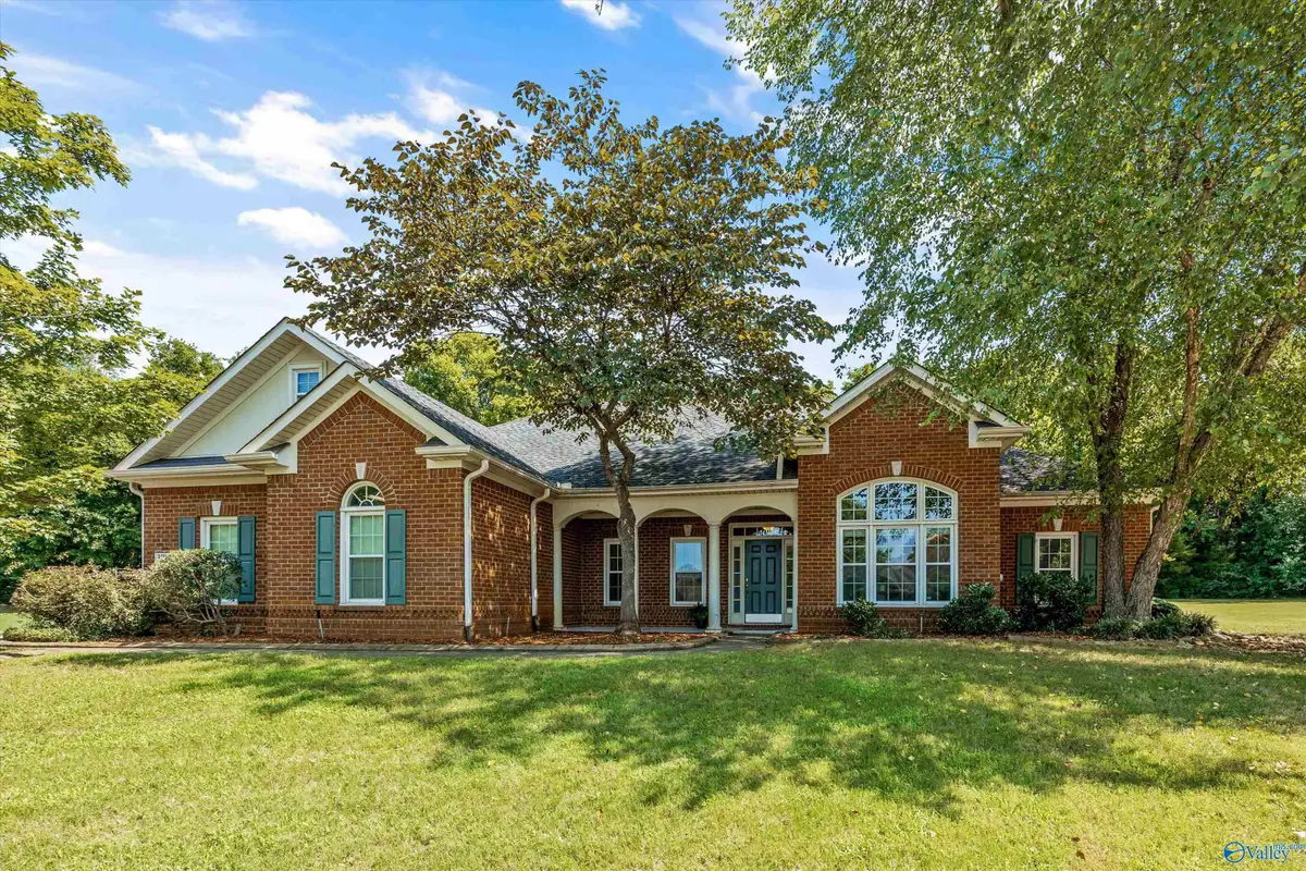 128 Pearle Cove Drive, Huntsville, AL 35806 - #1