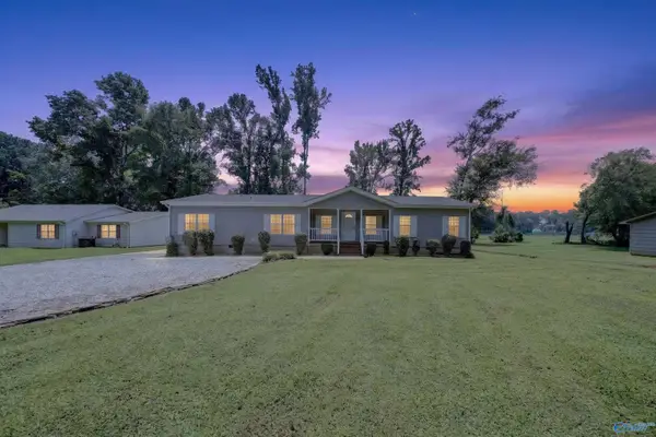 10744 Paradise Shores, Athens, AL 35611