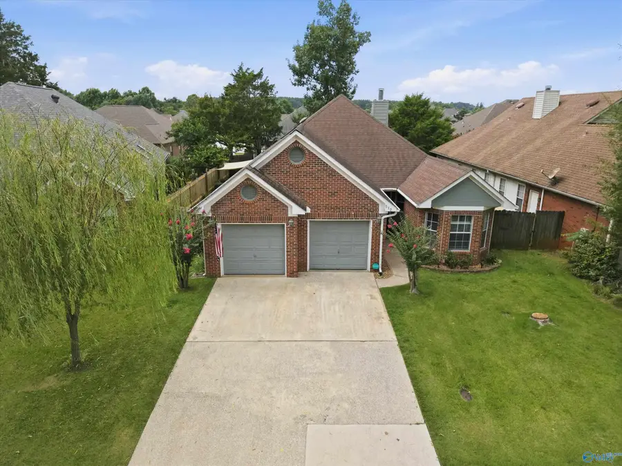 512 Sussex Drive Sw, Huntsville, AL 35824 - #3