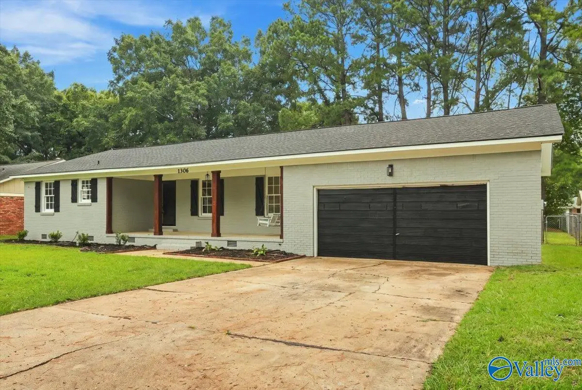 1306 Garth Avenue Sw, Decatur, AL 35601 - #1