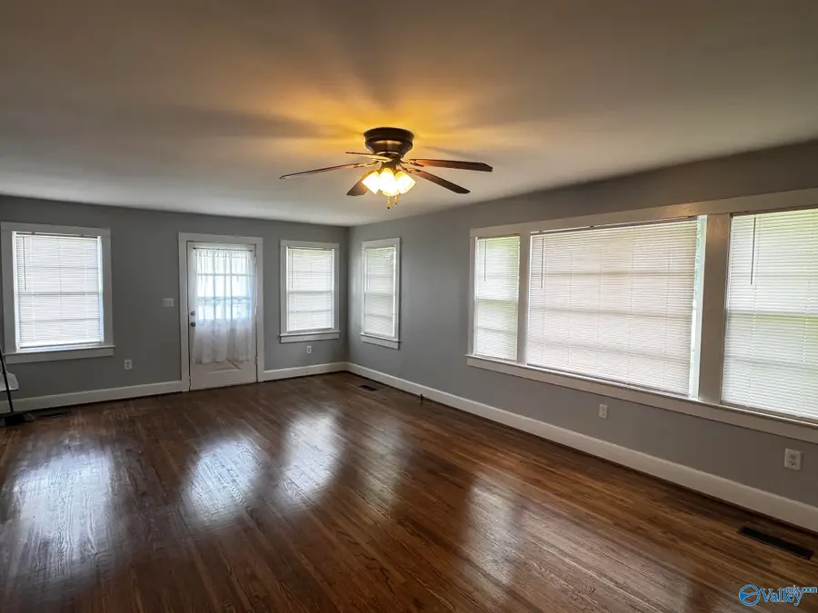 506 Jackson Street, Albertville, AL 35950 - #2