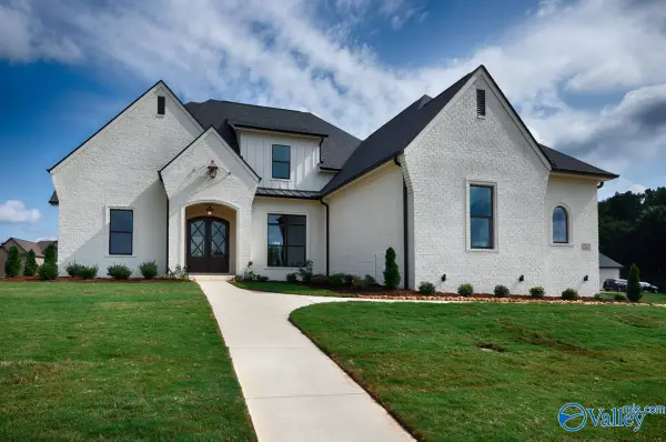 22623 Mary Grace Drive, Athens, AL 35613